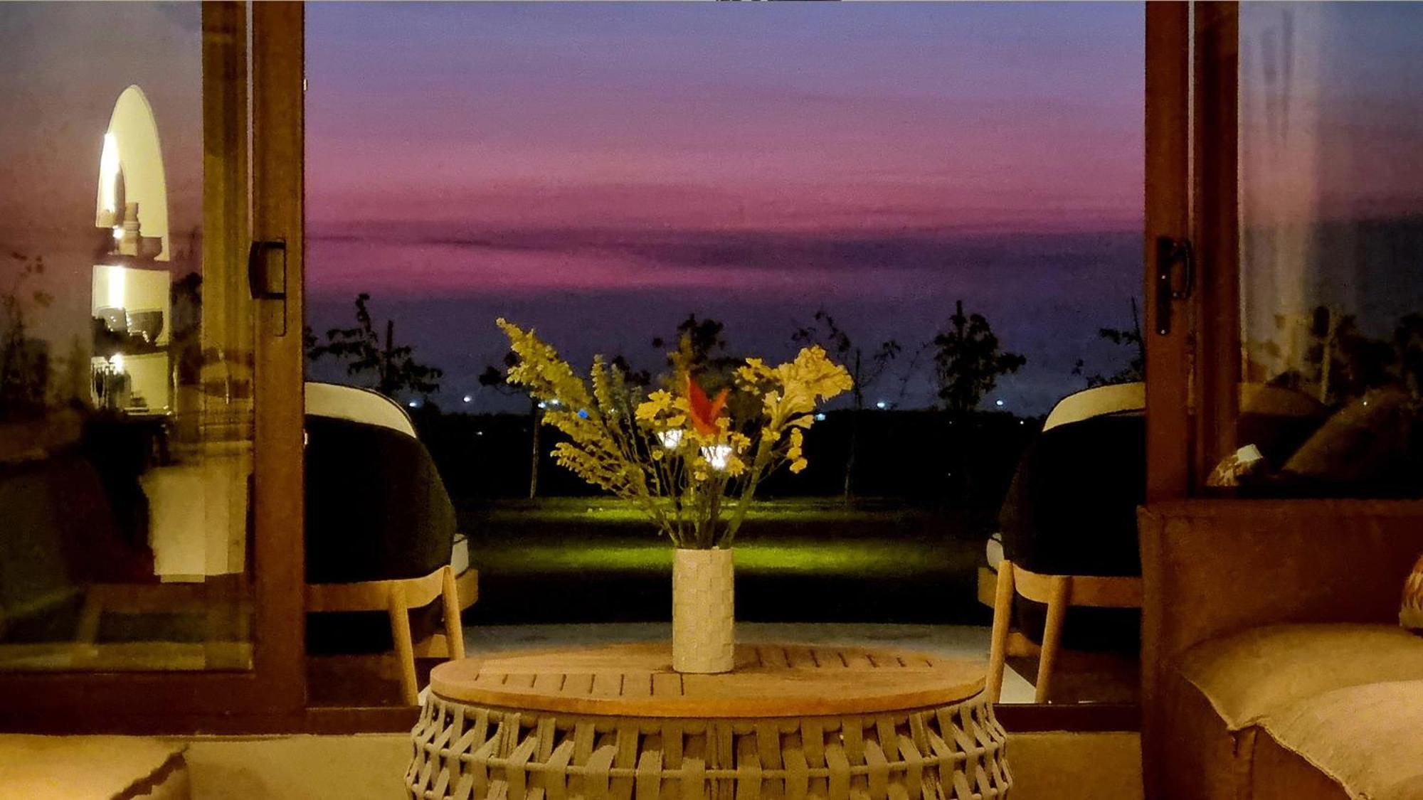Uluwatu Sunset Hills Apartment Exterior photo